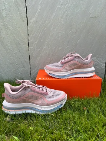 Brugt Pegasus Premium Running Shoes