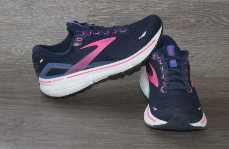 Used Brooks Ghost 15 bike — image 9 of 12