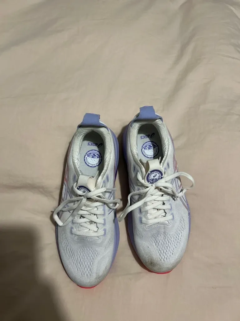 Used Asics Gel Kayano 32 Tokyo bike — image 3 of 7