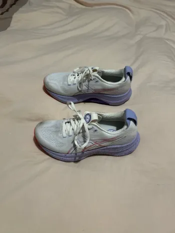 Used Asics Gel Kayano 32 Tokyo bike — image 2 of 7