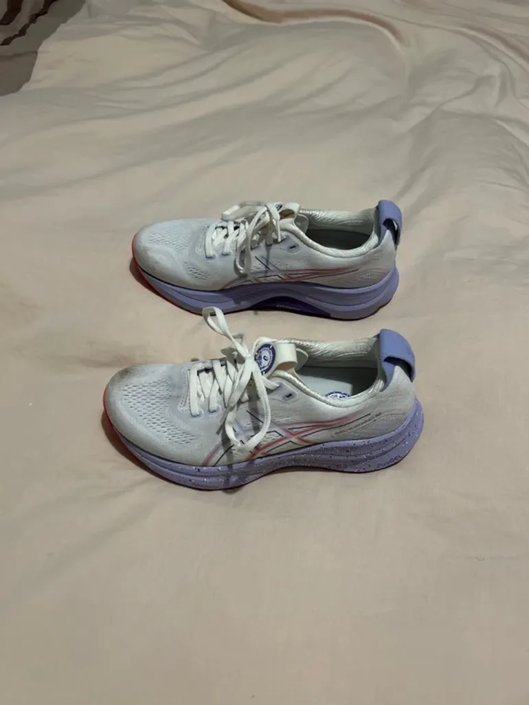 Used Asics Gel Kayano 32 Tokyo bike — image 2 of 7