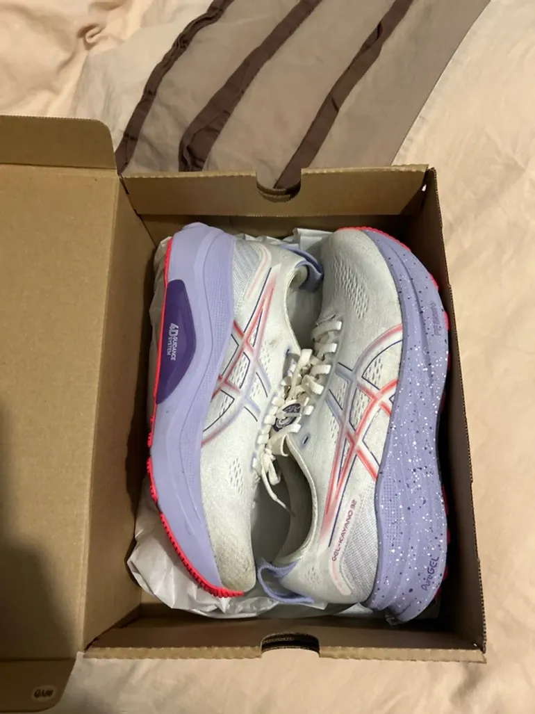 Used Asics Gel Kayano 32 Tokyo bike — image 6 of 7