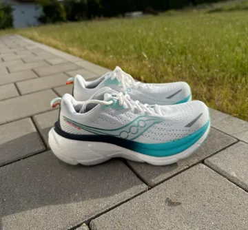 Gebrauchtes Saucony Hurricane 25 Running Shoes