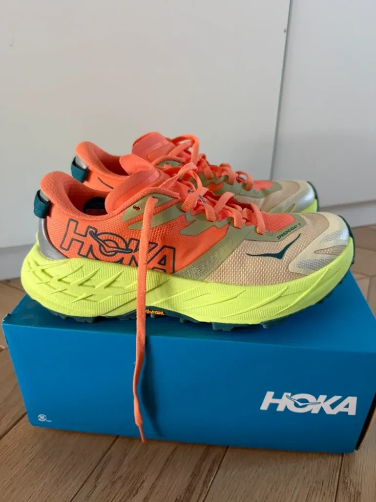 Hoka Speedgoat 7 bike d'occasion — image 4 sur 6