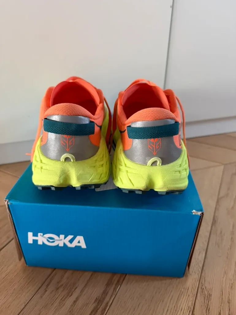 Hoka Speedgoat 7 bike d'occasion — image 5 sur 6