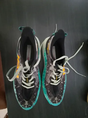 Used Hoka SpeedGoat 6 Running Shoes