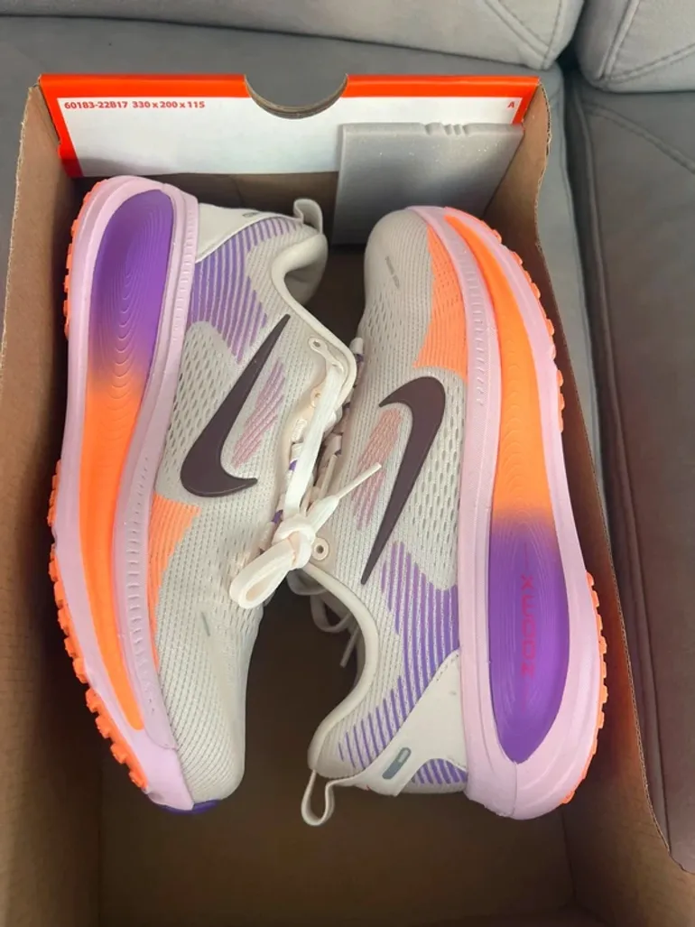 Tweedehands Nike Vomero 18 bike — afbeelding 10 van 11