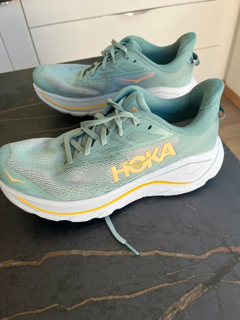 Tweedehands Hoka Challenger 8 bike — afbeelding 9 van 12