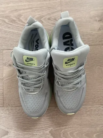 Tweedehands Nike Vomero 18 bike — afbeelding 7 van 8