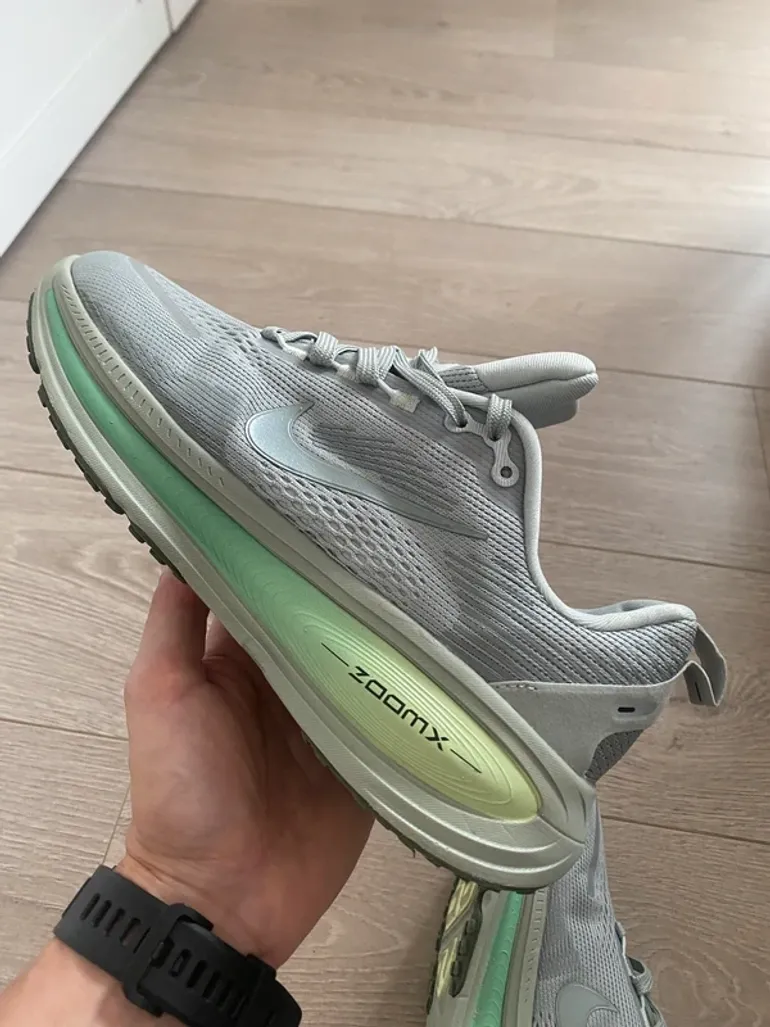 Tweedehands Nike Vomero 18 bike — afbeelding 5 van 8