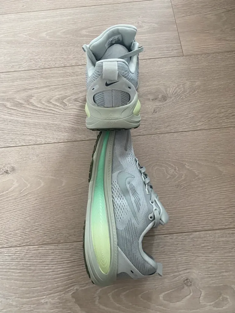 Tweedehands Nike Vomero 18 bike — afbeelding 4 van 8