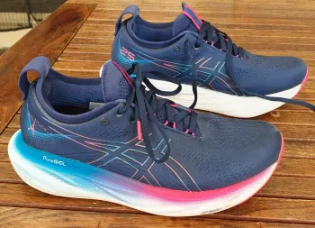 Used Asics Gel-Nimbus 25 Paris Running Shoes
