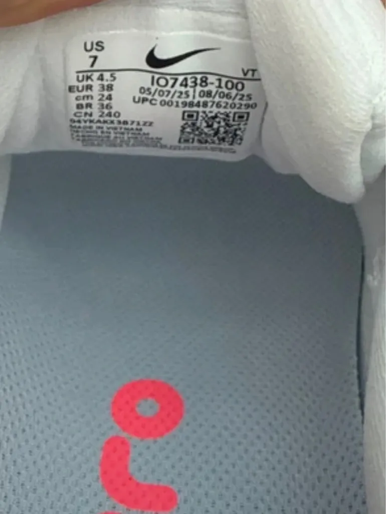 Nike Vomero 18 bike d'occasion — image 4 sur 6