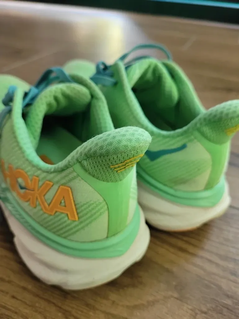 Tweedehands Hoka Clifton 9 bike — afbeelding 9 van 11