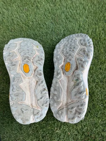 Käytetty Hoka Speedgoat 6 bike — kuva 9 / 11