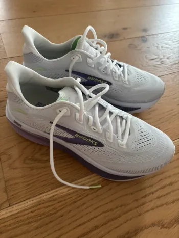 Brooks Ghost Running Shoes d'occasion