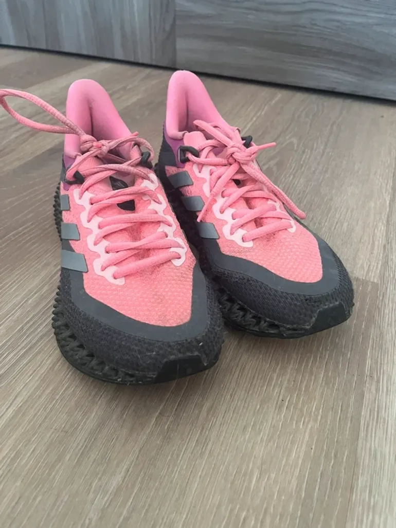 Used Adidas Running shoes bike — image 5 of 9
