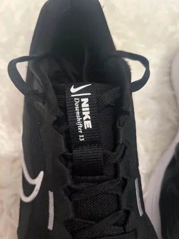 Tweedehands Nike Downshifter 13 bike — afbeelding 3 van 6