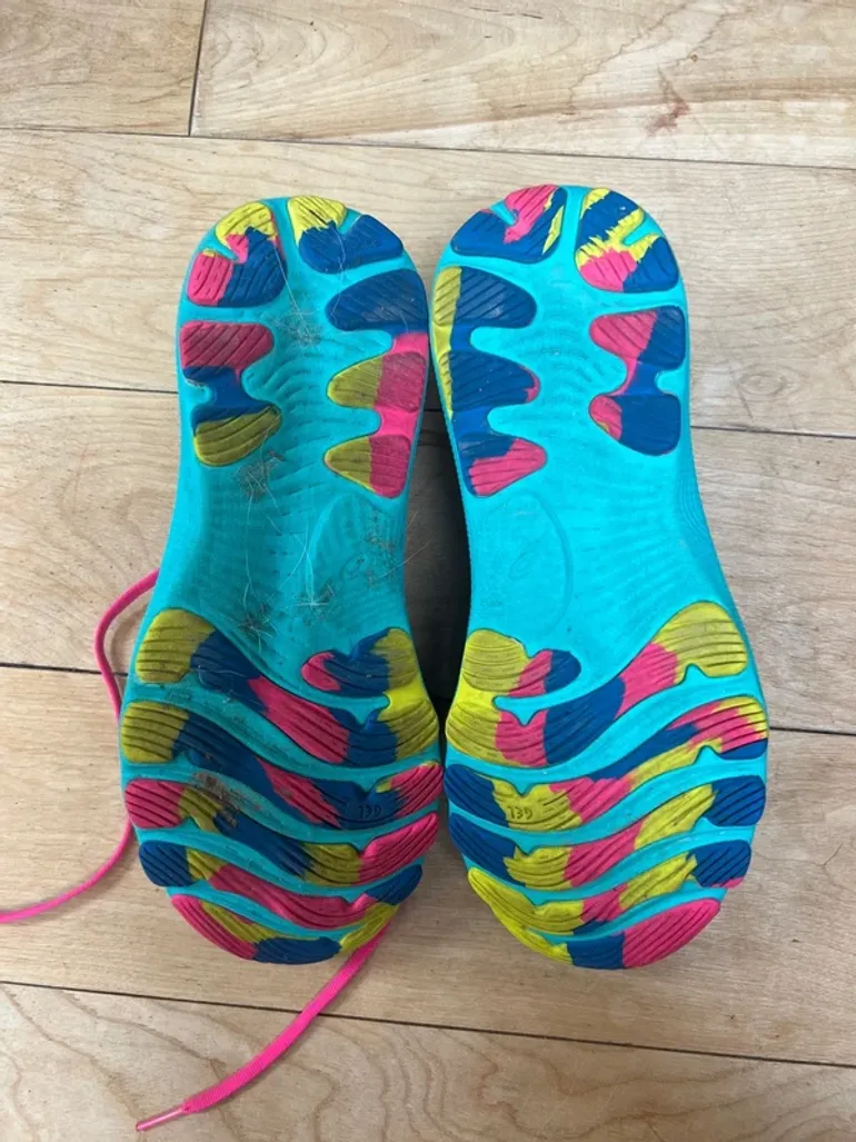 Used Ideal ASICS Running Schuhe bike — image 5 of 5