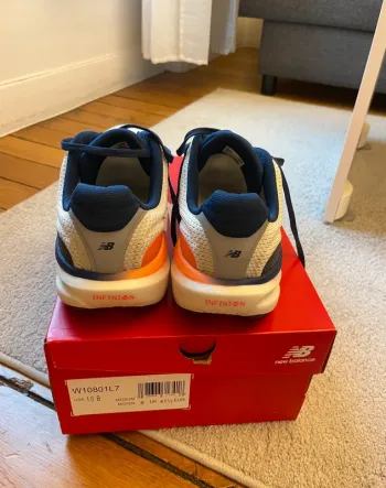 Used New Balance 1080 V15 bike — image 4 of 6