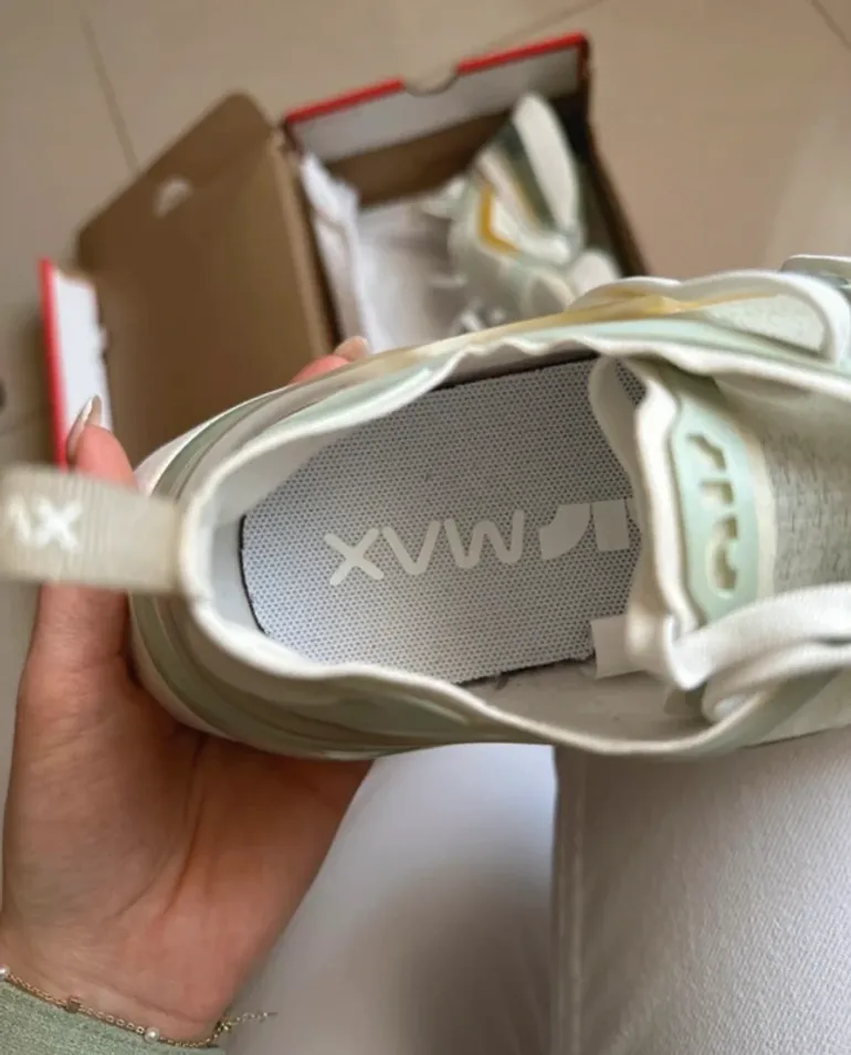 White Nike Air Max 270 XX bike de segunda mano — imagen 4 de 15