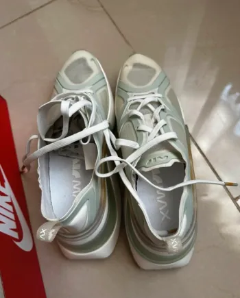 White Nike Air Max 270 XX bike de segunda mano — imagen 9 de 15