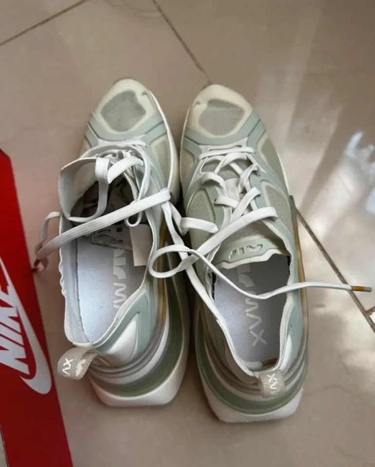 White Nike Air Max 270 XX bike de segunda mano — imagen 9 de 15