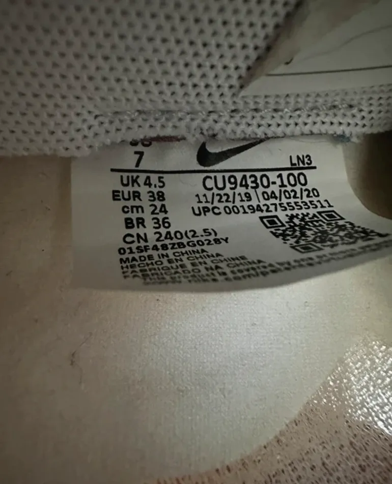White Nike Air Max 270 XX bike de segunda mano — imagen 6 de 15