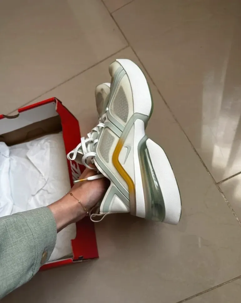 White Nike Air Max 270 XX bike de segunda mano — imagen 10 de 15