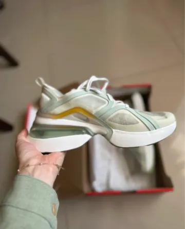 Tweedehands White Nike Air Max 270 XX Running Shoes