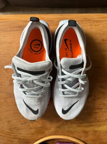 Gebrauchtes Nike Invincible Run 3 bike — Bild 3 von 8