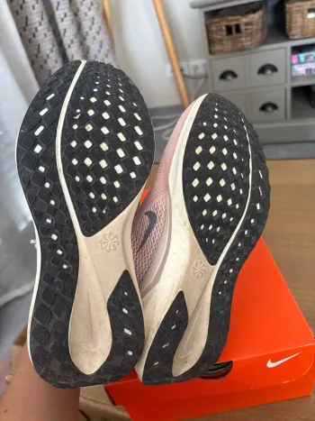 Used Rose Nike Baskets bike — image 4 of 8