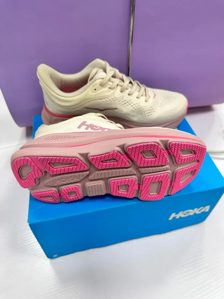 Used Hoka Shoes bike — image 2 of 5