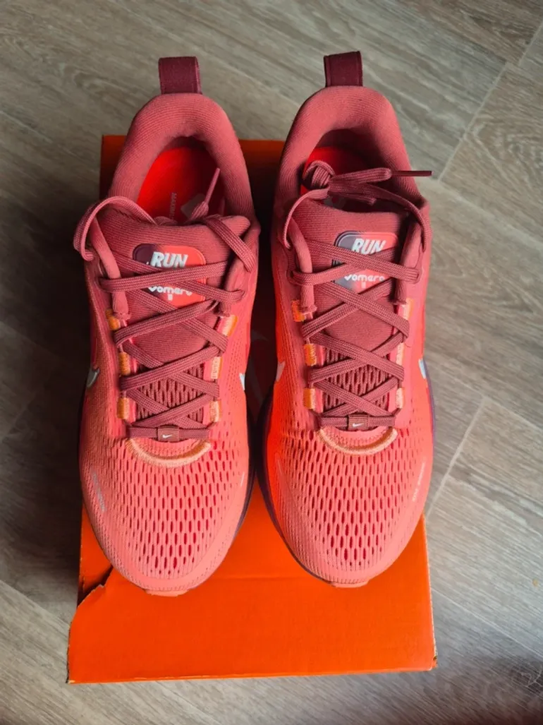 Gebrauchtes Nike Vomero 18 SE2 bike — Bild 2 von 8