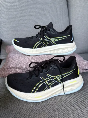 Asics Gel-Cumulus 26 Running Shoes de segunda mano