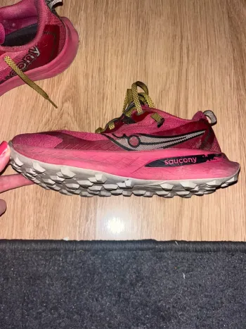 Używany Saucony Peregrine 15 bike — zdjęcie 2 z 4