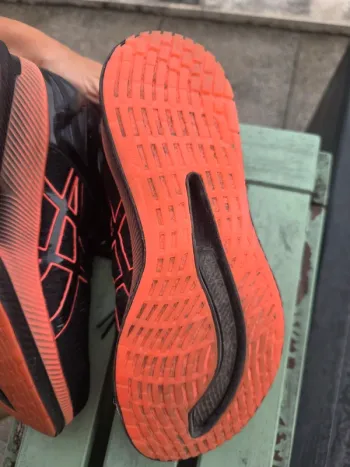 Tweedehands Asics Metaride bike — afbeelding 7 van 8