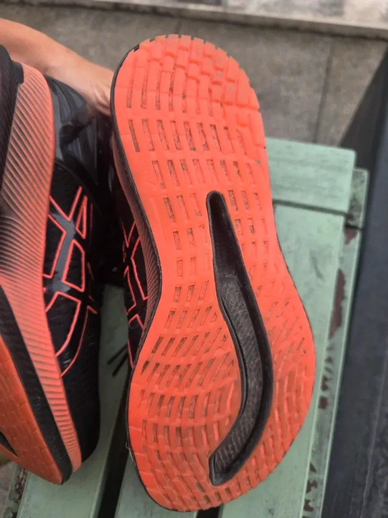 Tweedehands Asics Metaride bike — afbeelding 7 van 8