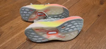 Used Adidas Ultraboost 5 bike — image 3 of 5
