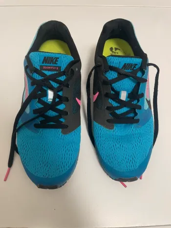 Used Nike ZoomFly2 Running Shoes
