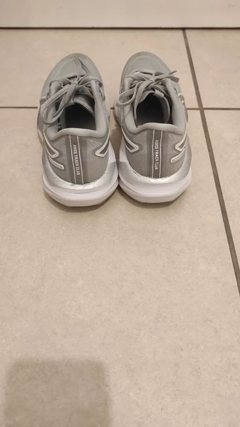 Asics Novablast 5 ATC bike de segunda mano — imagen 4 de 4