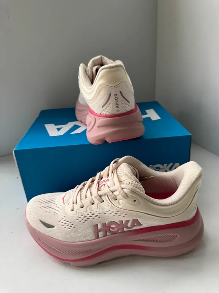 Tweedehands Hoka Shoes Size 39 bike — afbeelding 2 van 5