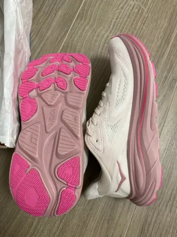 Tweedehands Hoka Clifton 10 bike — afbeelding 3 van 6