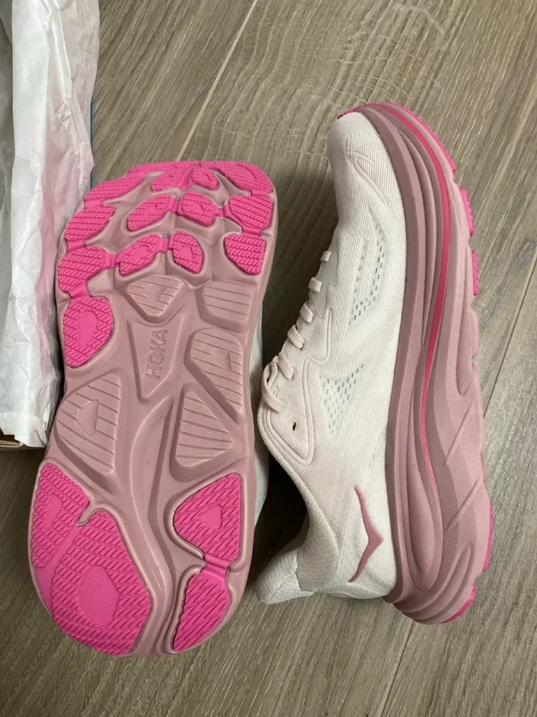 Tweedehands Hoka Clifton 10 bike — afbeelding 3 van 6
