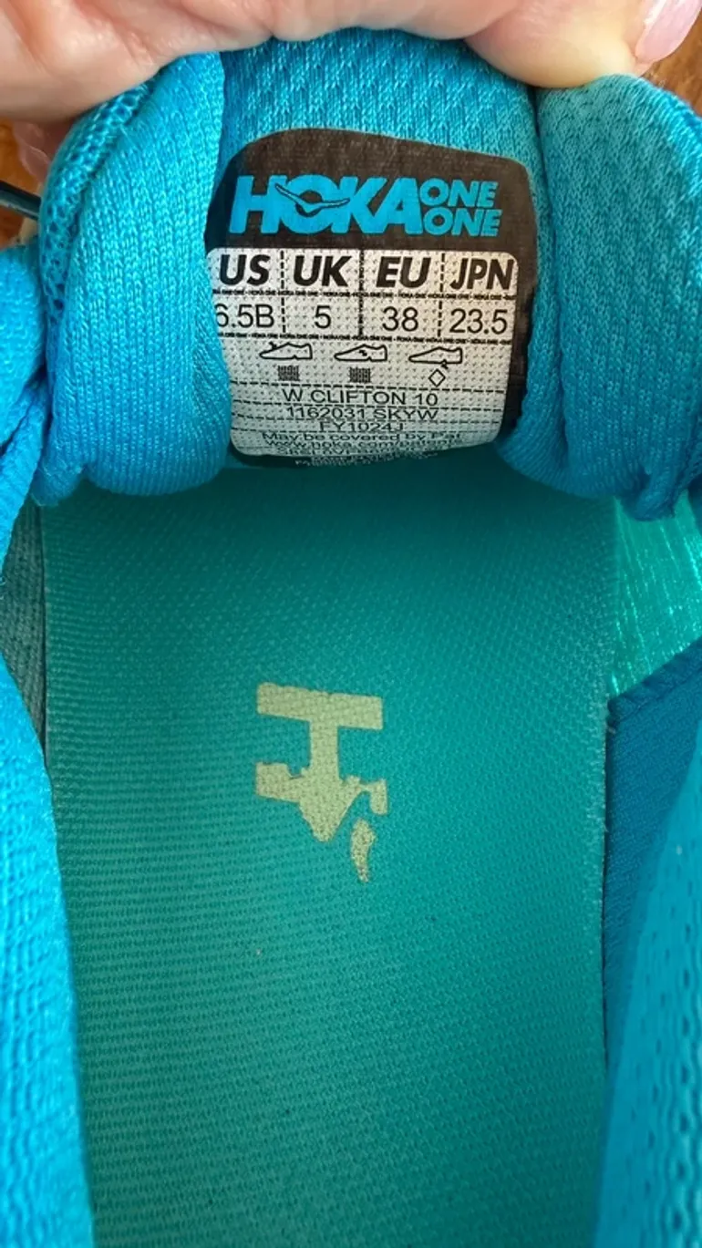 Used Hoka Sneaker bike — image 7 of 7