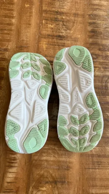 Used Hoka Sneaker bike — image 3 of 7
