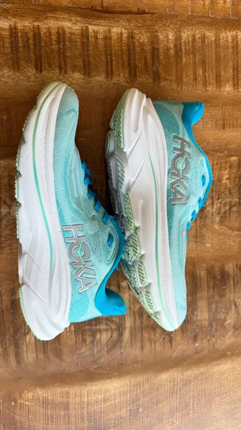 Used Hoka Sneaker bike — image 4 of 7