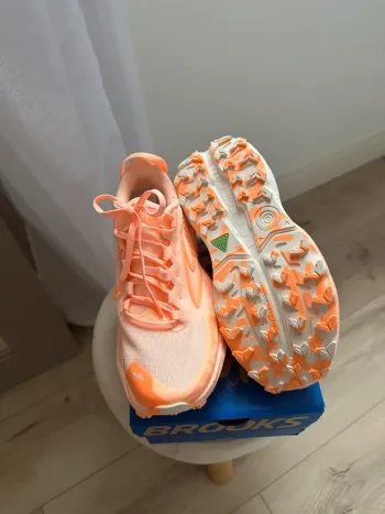 Brooks Trail running shoes Running Shoes usato