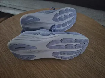 Used Asics Gel Pulse 17 bike — image 2 of 3