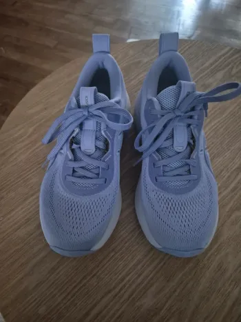 Used Asics Gel Pulse 17 Running Shoes